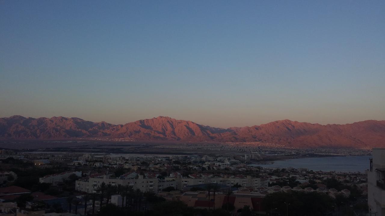 Апартаменты Penthouse In Eilat With The Sea View Экстерьер фото